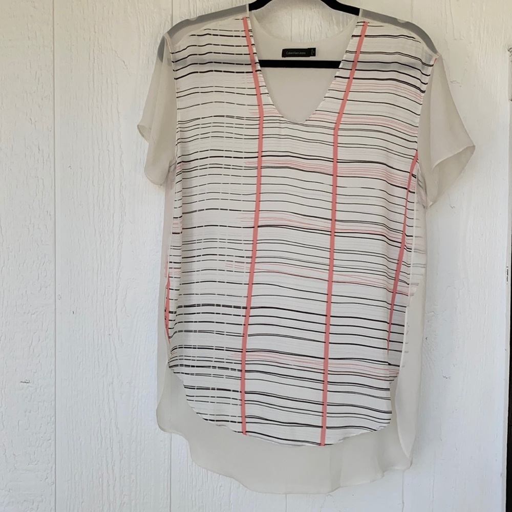 Calvin Klein Lightweight sheet white top size M